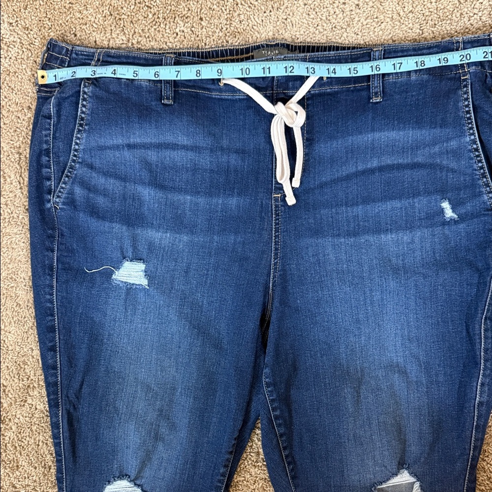 Torrid Dark Blue Pull-On Boyfriend Straight Super Soft Mid-Rise Jean SKU0880 - Picture 5 of 15
